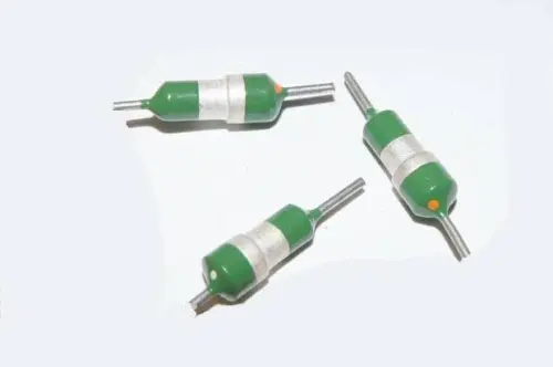 К10-51 350в 4700 пф Н90 фото 2